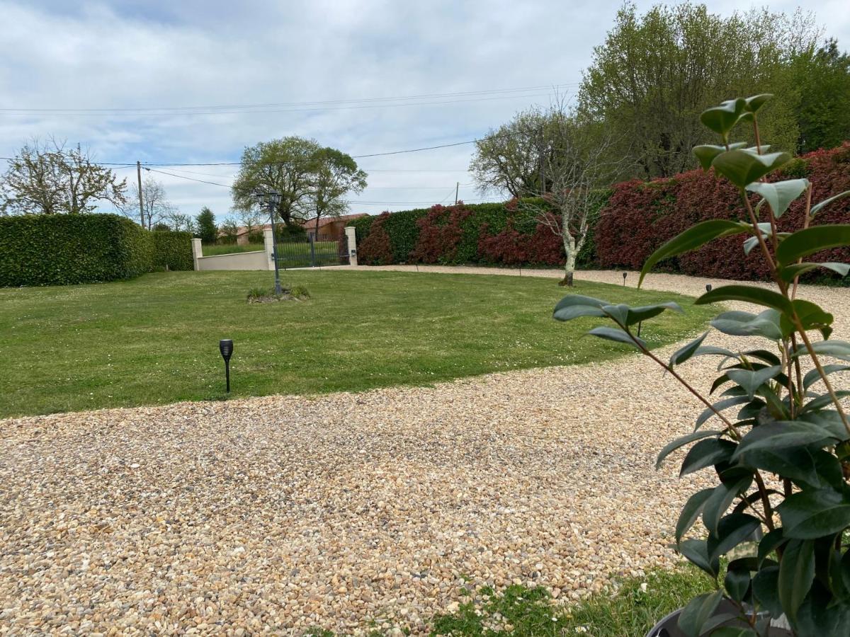 Gite 3 Etoiles Avec Piscine Dordogne Minzac المظهر الخارجي الصورة